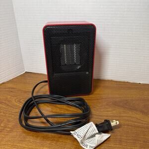 Comfort Zone CZ410RD Low Power 200 Watt Portable Ceramic Desktop Heater w/Fan